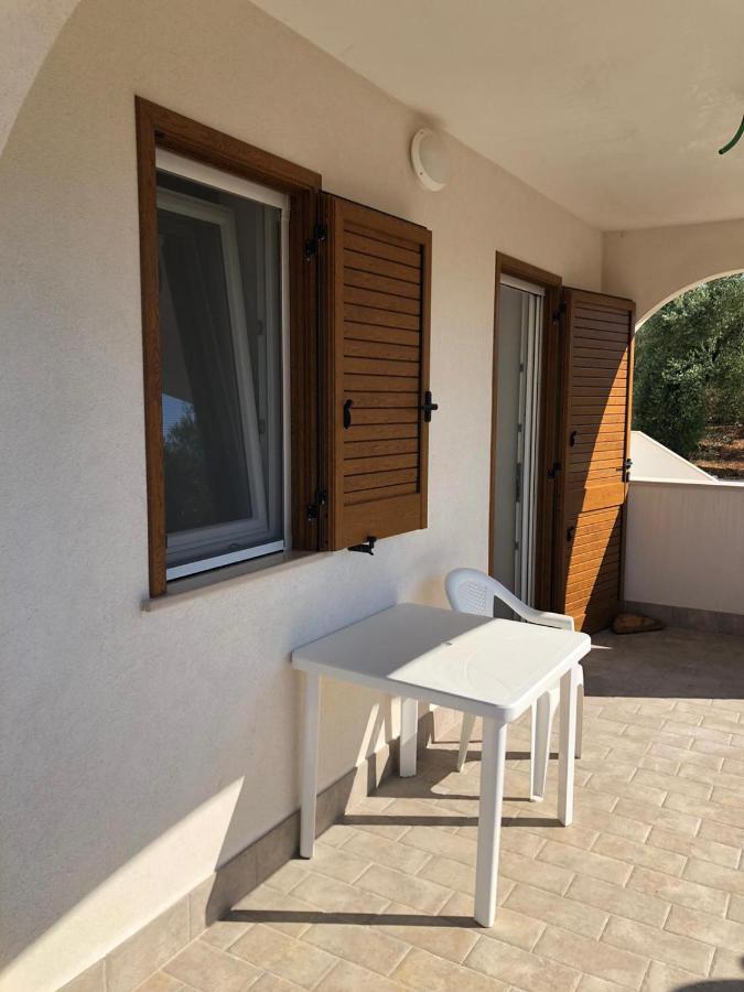 Borgo Rosoli Βιέστε Εξωτερικό φωτογραφία