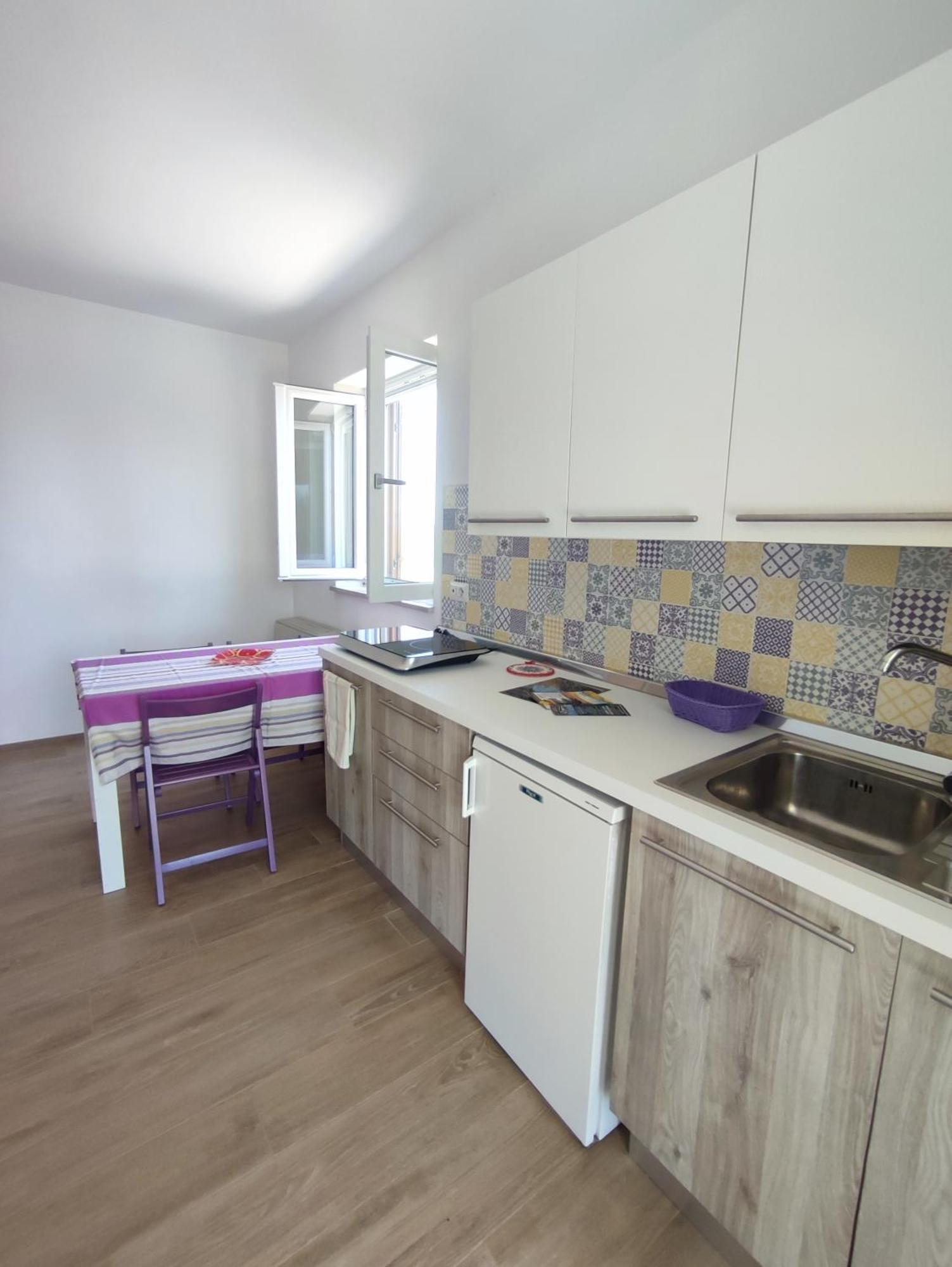 Borgo Rosoli Βιέστε Εξωτερικό φωτογραφία