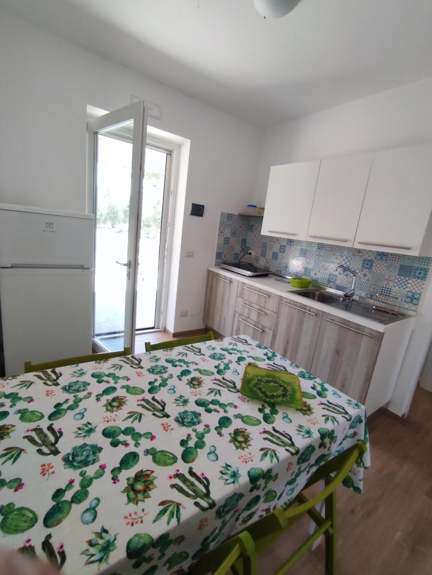 Borgo Rosoli Βιέστε Εξωτερικό φωτογραφία